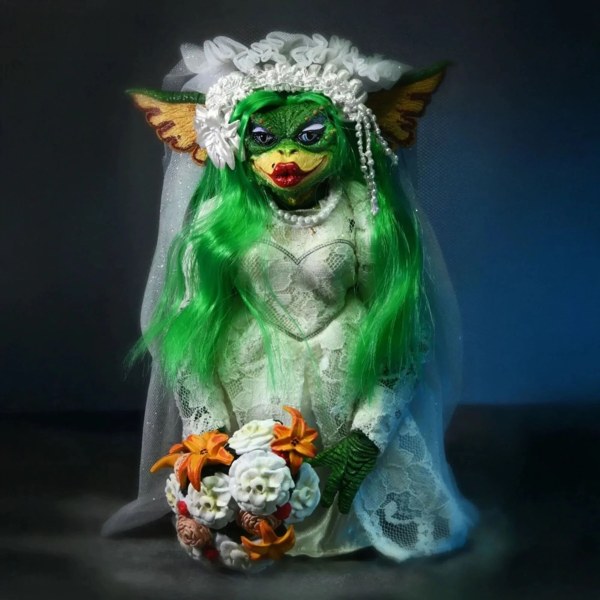 GREMLINS 2 - LA NUEVA GENERACIÓN - FIGURA DE ACCIÓN A ESCALA DE 7” - ULTIMATE GRETA (BODA)