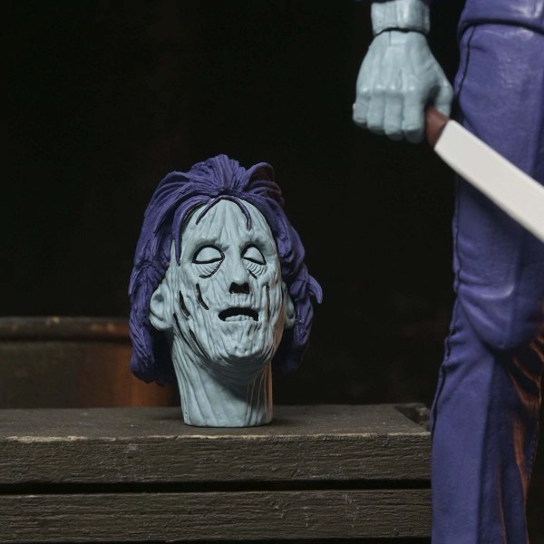 VIERNES 13 - FIGURA DE 7" - JASON (APARIENCIA CLÁSICA DE VIDEOJUEGO)