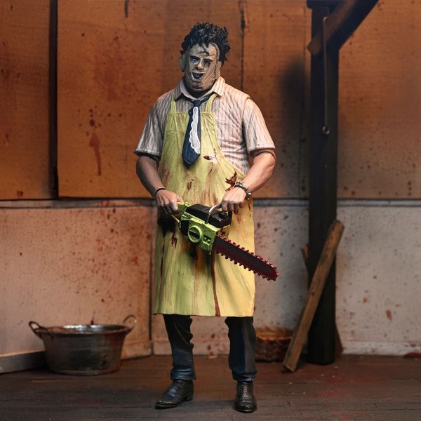 LA MATANZA DE TEXAS - FIGURA DE ACCIÓN A ESCALA DE 7" - 50 ANIVERSARIO ULTIMATE LEATHERFACE