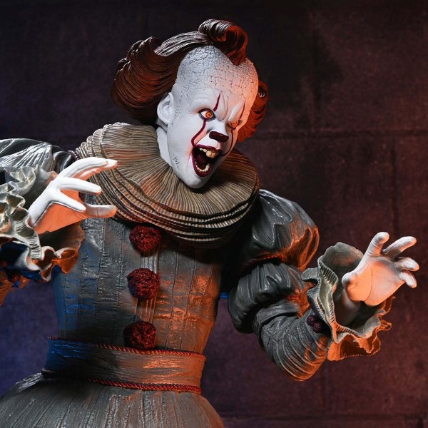 BIENVENIDO A DERRY - FIGURA 4 – PENNYWISE