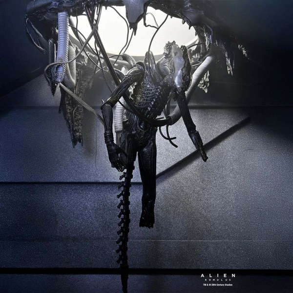 ALIEN: RÓMULO - FIGURA DE ACCIÓN A ESCALA DE 7" - LABORATORIO SUSPENDIDO DE LUJO XENOMORFO XX121