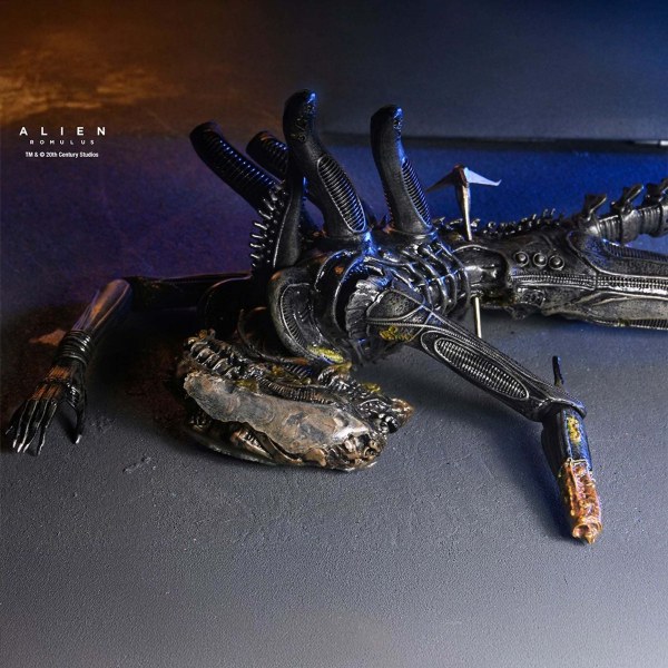 ALIEN: RÓMULO - FIGURA DE ACCIÓN A ESCALA DE 7" - LABORATORIO SUSPENDIDO DE LUJO XENOMORFO XX121