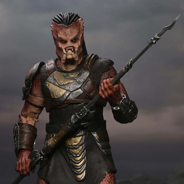 PREDATOR BADLANDS - FIGURA DE ACCIÓN A ESCALA DE 7" - ULTIMATE DEK (ARMURA DE ENTRENAMIENTO)