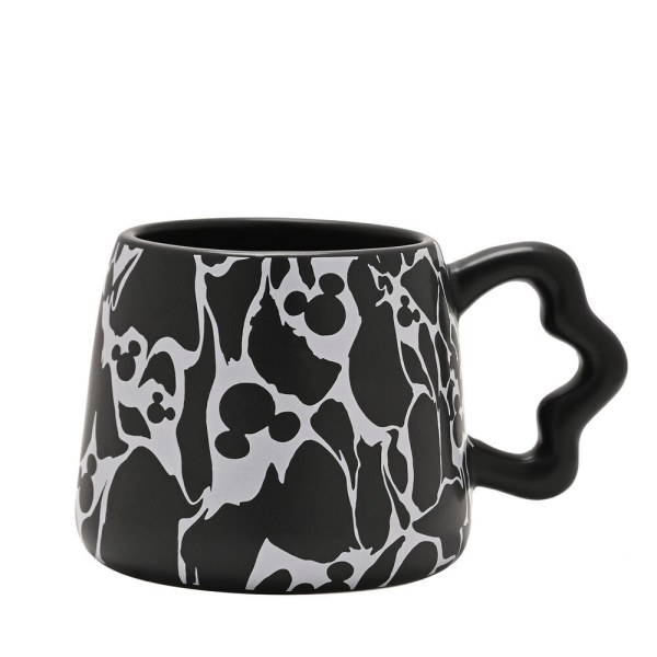 Taza con formas de Mickey de Disney