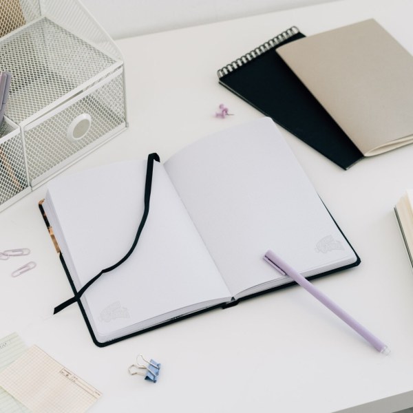 CUADERNO A5 PREMIUM - MIÉRCOLES