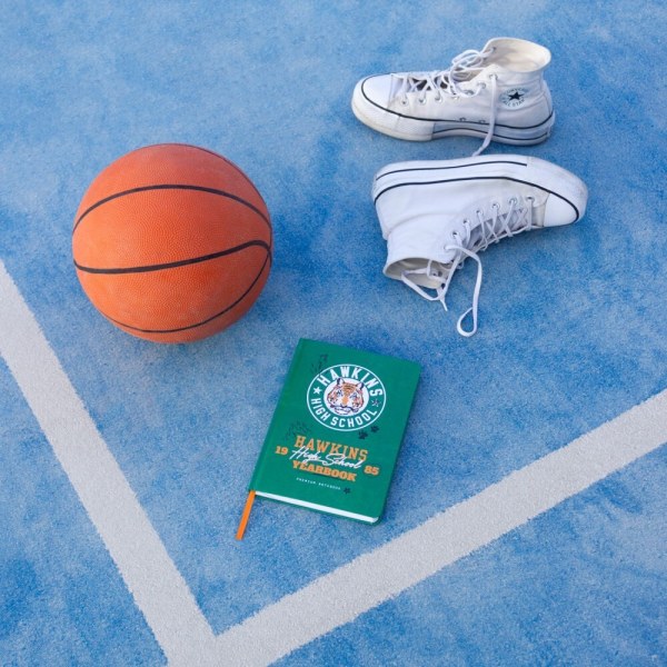 CUADERNO PREMIUM A5 HIGH SCHOOL HAWKINS - STRANGER THINGS
