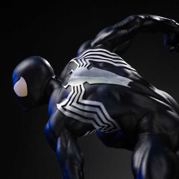 Art Scale Hombre Araña Disfraz negro 20 cm - Iron Studios Marvel