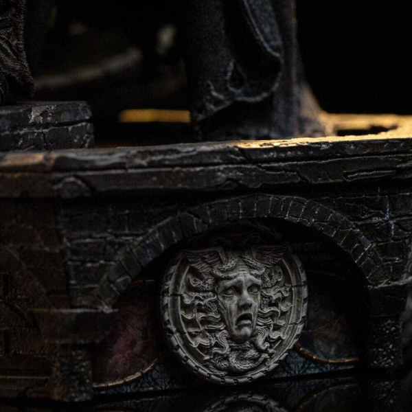 Art Scale Guillermo Del Toro 24 cm - Iron Studios El Monstruo de Frankenstein