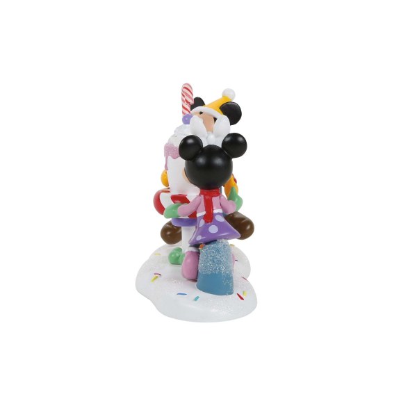 MICKEY Y MINNIE COMPARTEN UN CHOCOLATE - DISNEY VILLAGE