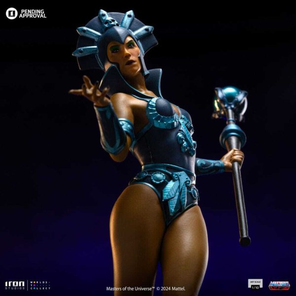 Estatuilla Masters of the Universe 1 10 Scale Evil-Lyn Variante de color 28 cm