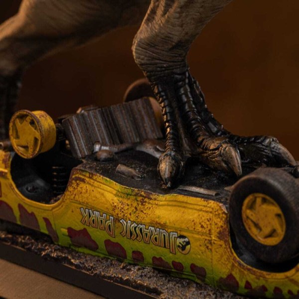 Estatuilla de Jurassic Park Icons T-Rex Attack de 15 cm