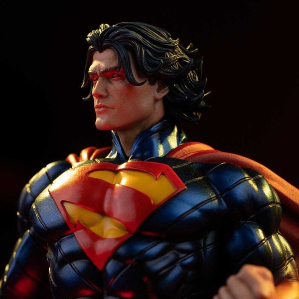Art Scale Superman Absolute 25cm - Iron Studios DC Comics.