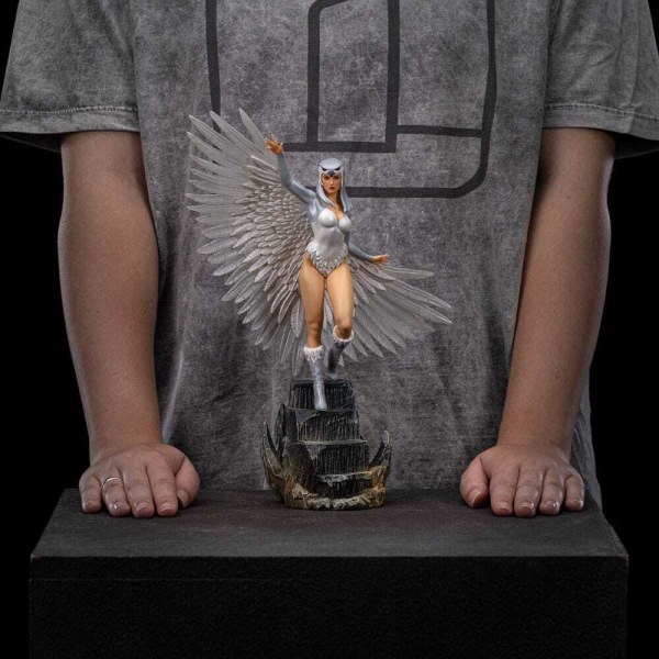 Estatuilla Masters of the Universe 1 10 Scale Hechicera Blanca 26 cm
