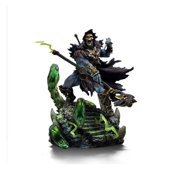 Figurita Maestros del Universo 1/10 Art Scale Deluxe Skeletor Desatado 23 cm
