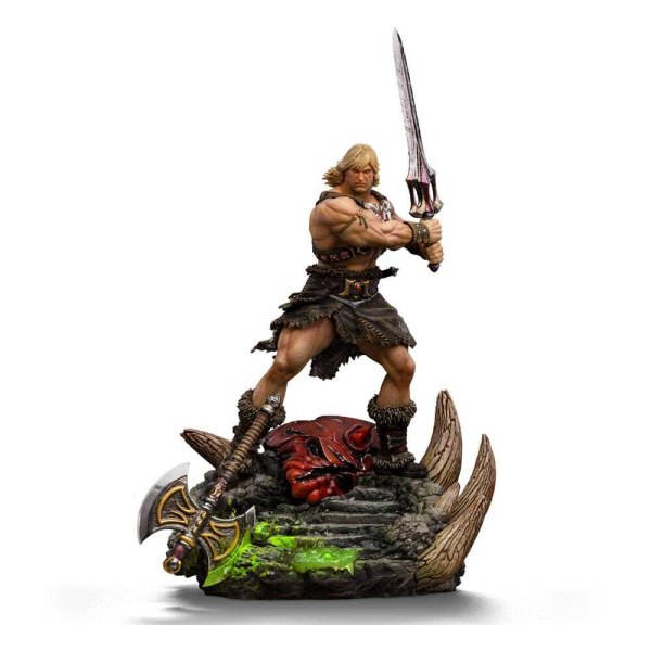 Figurita Maestros del Universo 1/10 Art Scale Deluxe He-Man Desatado 34 cm