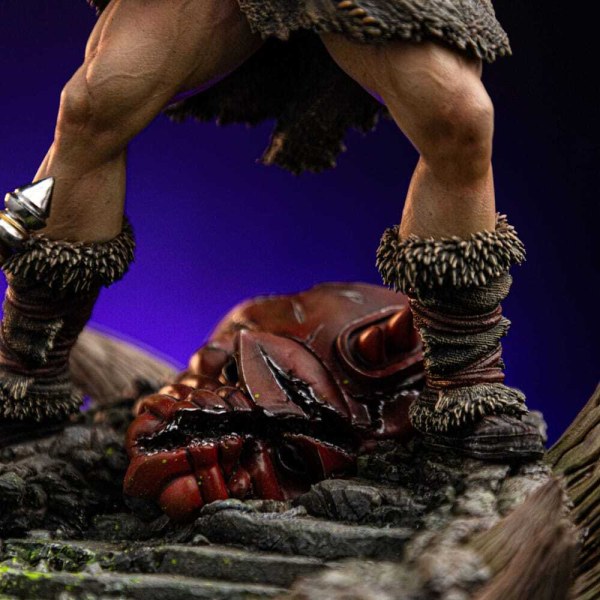 Figurita Maestros del Universo 1/10 Art Scale Deluxe He-Man Desatado 34 cm