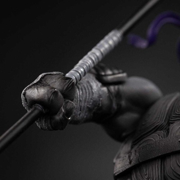Estatuilla de las 1/10 Scale Donatello Variante Blanco y Negro 26 cm