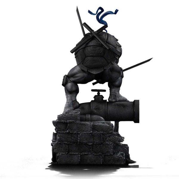 Estatuilla de las 1:10 Scale Leonardo Variante Blanco y Negro 26 cm