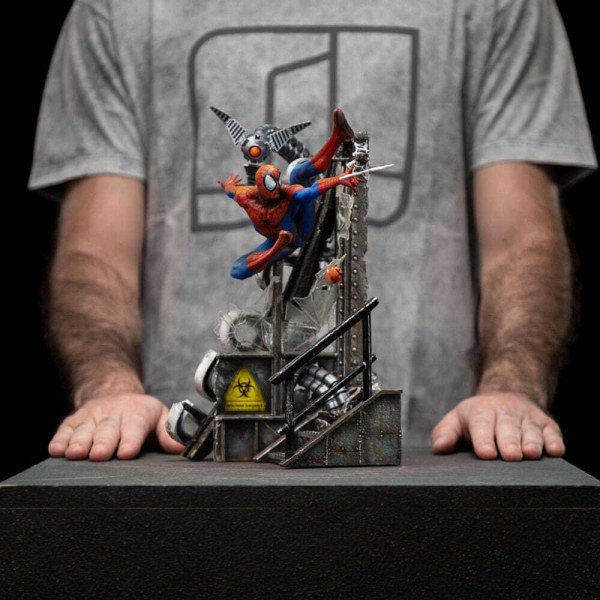 Estatuilla de Hombre Araña 1:10 Art Scale Hombre Araña 10º Aniversario 29 cm