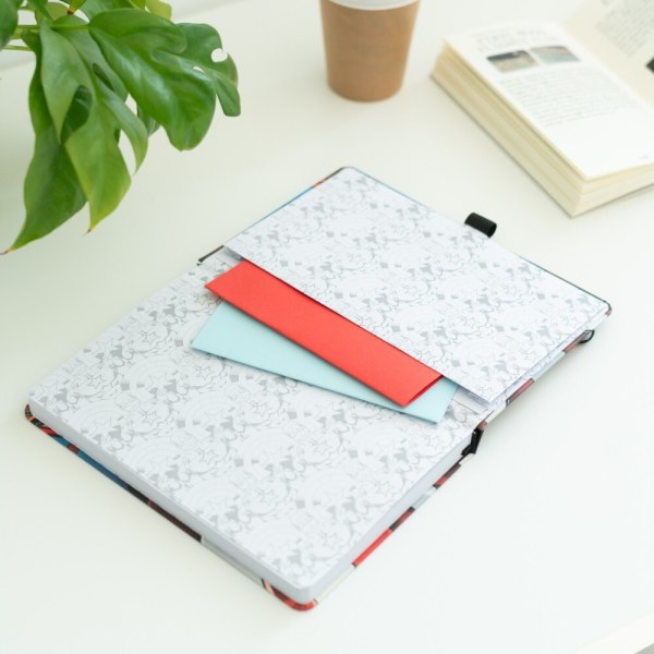 CUADERNO UNIFORME PREMIUM A5 CON BOLÍGRAFO - MARVEL CAPITÁN AMÉRICA