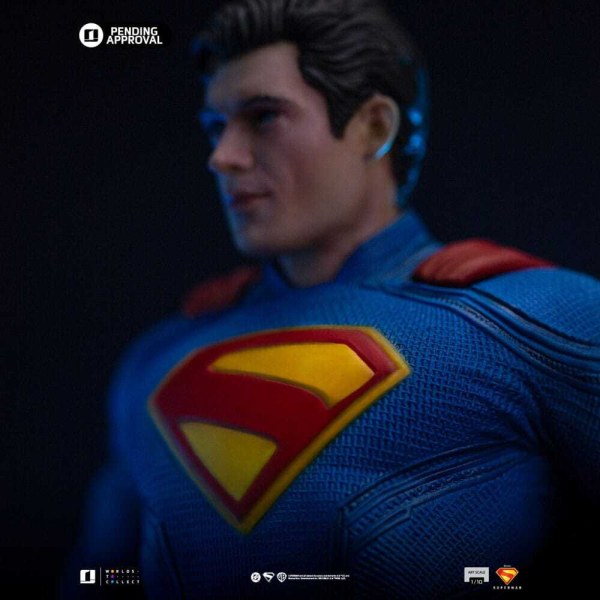 Art Scale Superman y Krypto 32 cm - Iron Studios Superman Legacy