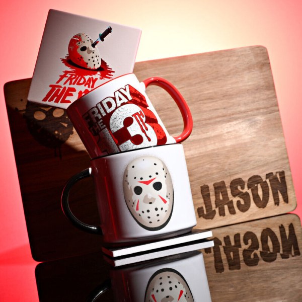 Taza con el logo de Viernes 13, 325 ml.