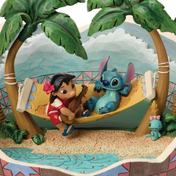 Lilo y Stitch en un coco (Momento de película) - Disney Traditions