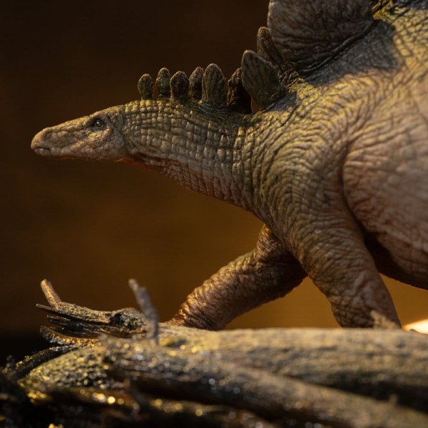 El Mundo Perdido: Jurassic Park Estatuilla Icons Estegosaurio 18 cm