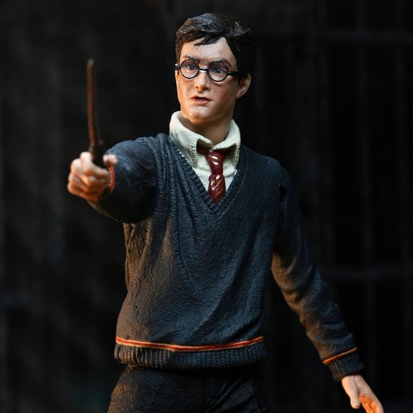 HARRY POTTER - FIGURA DE ACCIÓN ESCALA 7" - COLECCIÓN LEGACY - HARRY POTTER