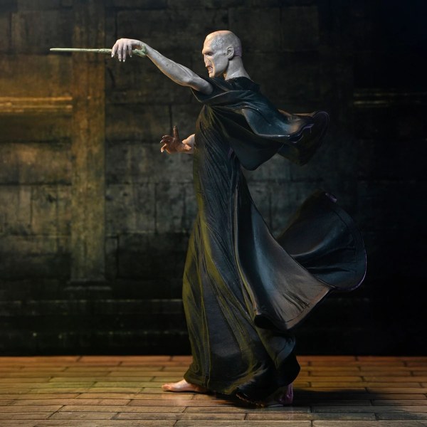 HARRY POTTER - FIGURA DE ACCIÓN ESCALA 7" - COLECCIÓN LEGACY - VOLDEMORT
