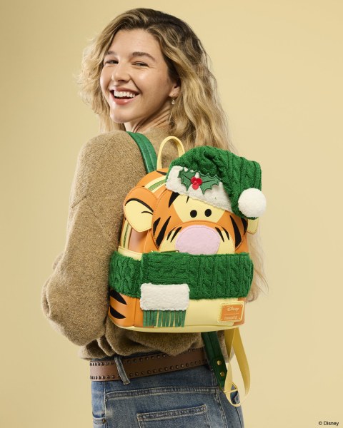 Mini mochila navideña de Tigger - Disney Loungefly Winnie the Pooh