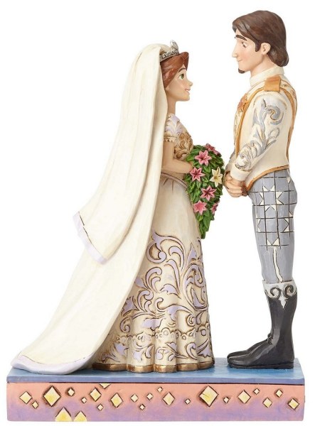 ENREDADOS Y FLYNN SE CASARON CON LAS DISNEY TRADITIONS