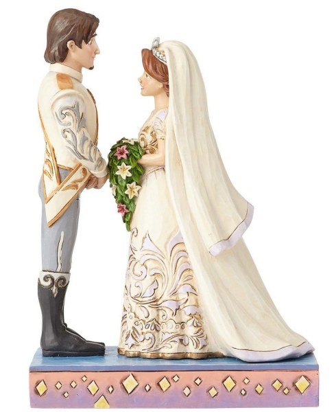 ENREDADOS Y FLYNN SE CASARON CON LAS DISNEY TRADITIONS