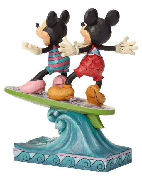 DISNEY TRADITIONS