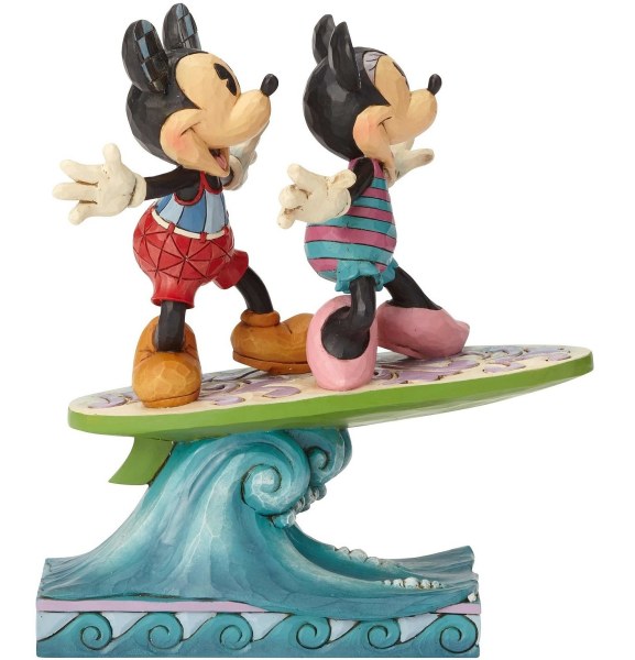 DISNEY TRADITIONS