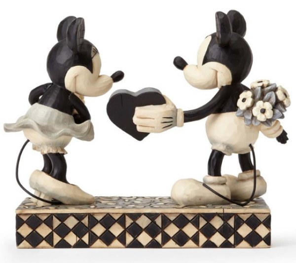 MICKEY OFRECE UN REGALO A MINNIE - DISNEY TRADITIONS