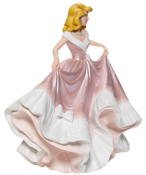 CENICIENTA con un vestido rosa - MUESTRA DE DISNEY HAUTE COUTURE