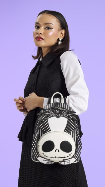 MINI MOCHILA JACK SKELLINGTON SIN CABEZA - DISNEY LOUNGEFLY