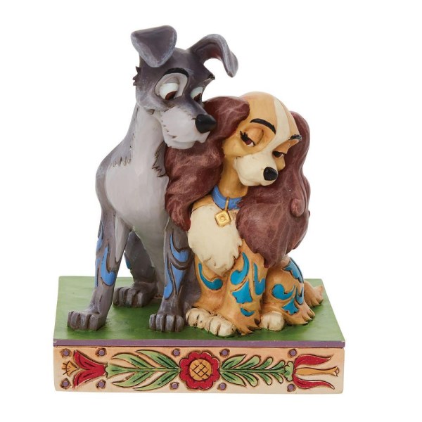 LA DAMA Y EL VAGABUNDO AMOR - DISNEY TRADITIONS