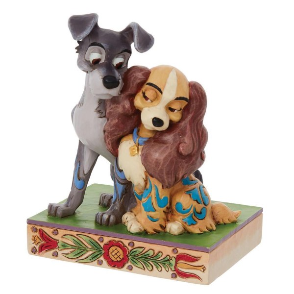 LA DAMA Y EL VAGABUNDO AMOR - DISNEY TRADITIONS