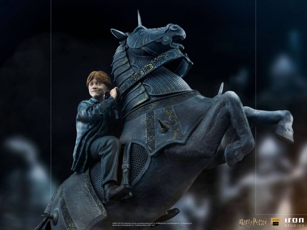 RON WEASLEY TABLERO DE AJEDREZ DE LOS MAGOS ART SCALE - HARRY POTTER