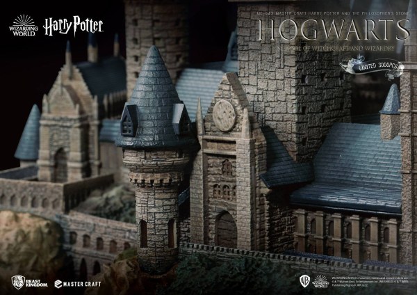 Colegio HOGWARTS de Magia y Hechicería 32 cm EDICIÓN LIMITADA - HARRY POTTER MASTERCRAFT