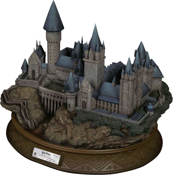 Colegio HOGWARTS de Magia y Hechicería 32 cm EDICIÓN LIMITADA - HARRY POTTER MASTERCRAFT