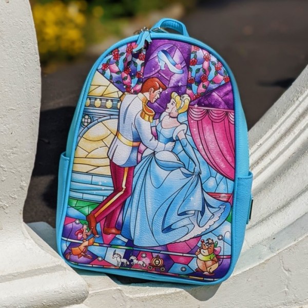 CENICIENTA MINI MOCHILA VIDRIERAS DE CENICERIA - DISNEY LOUNGEFLY