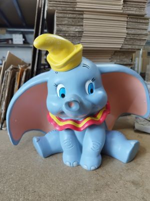Estatua para jardín 3D de Dumbo – Disney